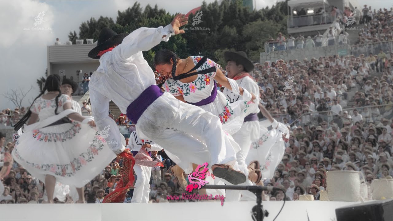 Guelaguetza 2015: Torito Serrano, San Pablo Macuiltianguis (2do lunes, 5pm)