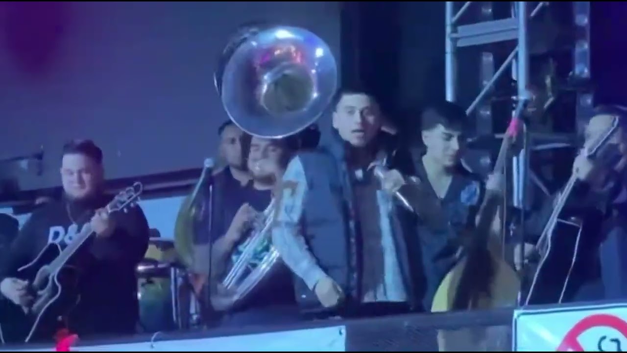 Fuerza Regida - Gente del Flaco [ corridos 2022 ] en vivo #estreno #corridosbelicos