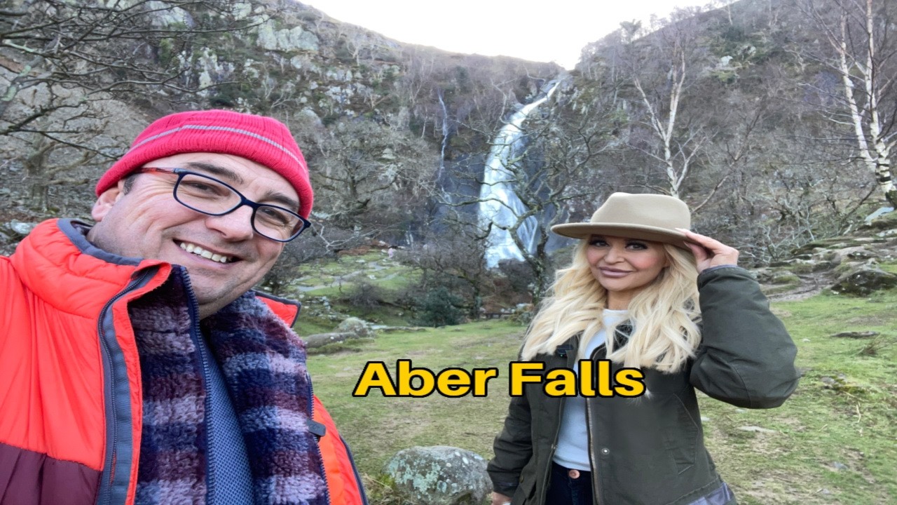 Breakfast at Aber Falls | North Wales