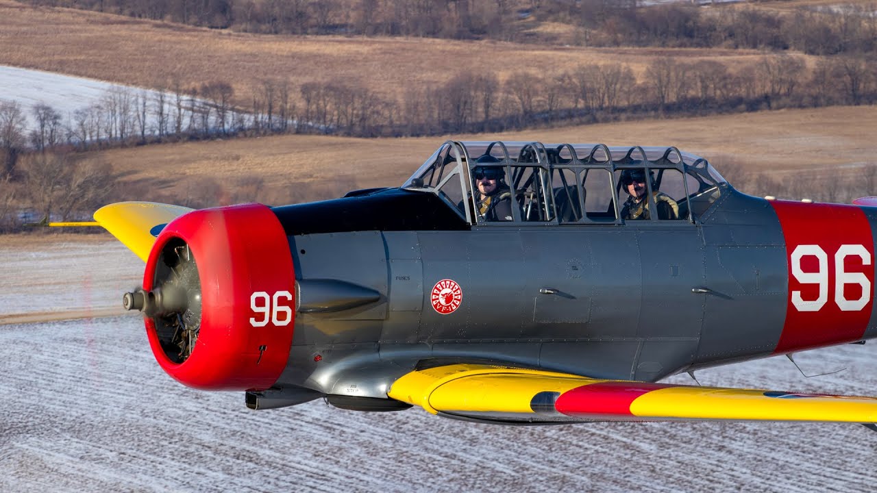 Flying the North American T-6 Texan