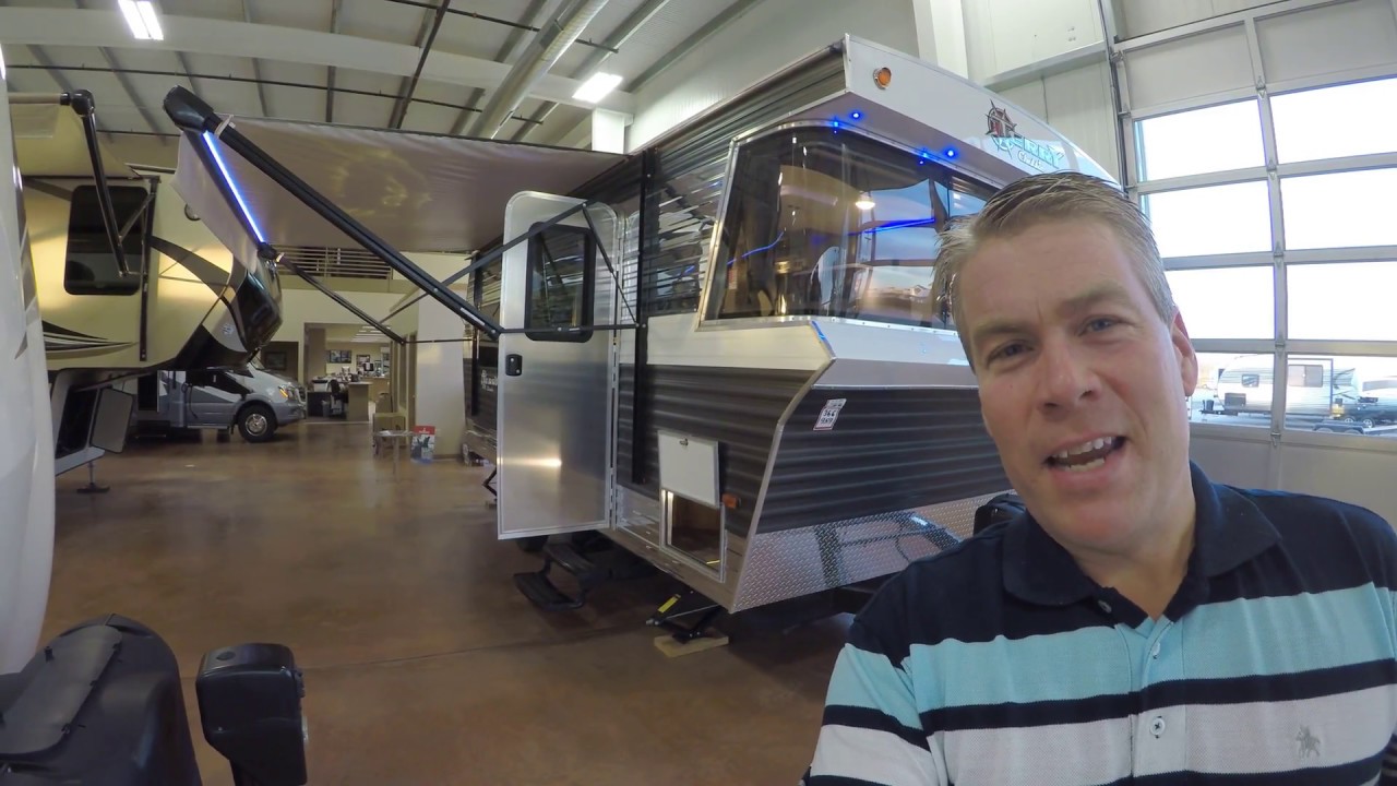 2018 Heartland Terry Classic 21V Travel Trailer with Retro Styling!