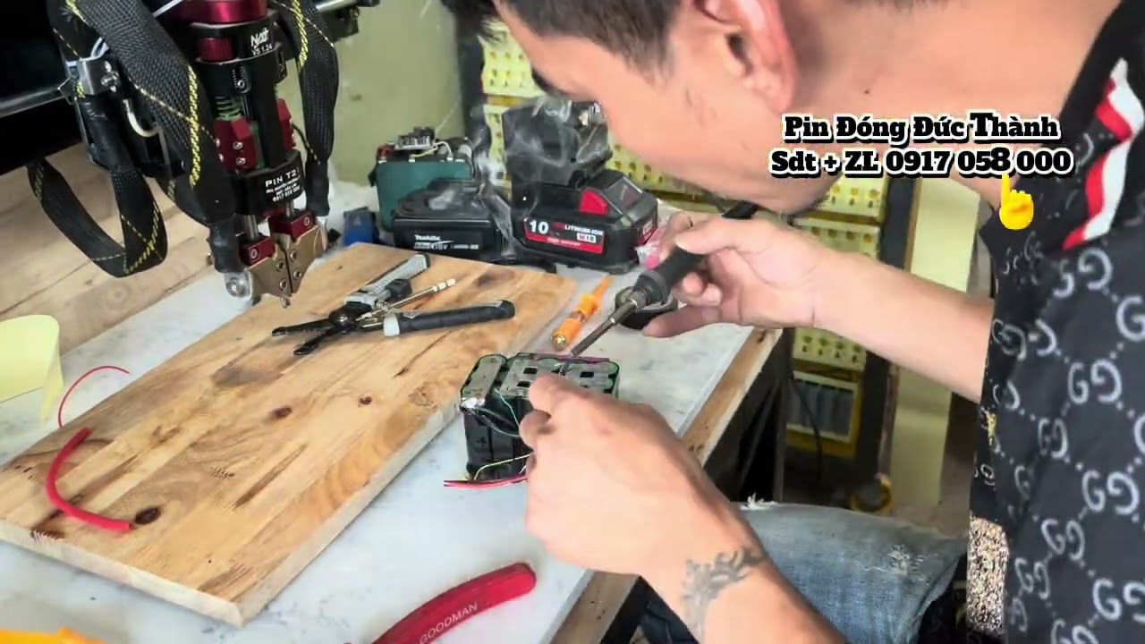 Đóng pin dewalt 15 cell 7.5ah
