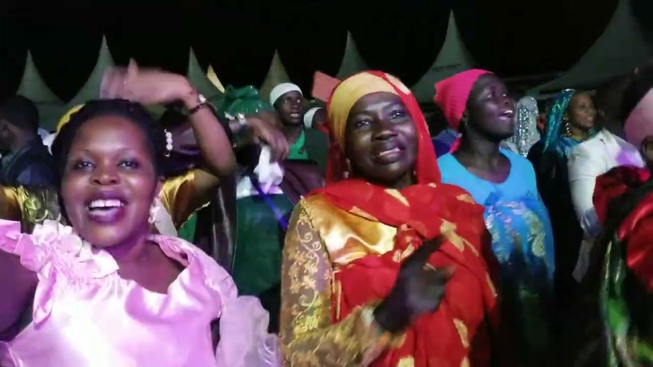 the nubian king her self doing the best parformcy In bombo