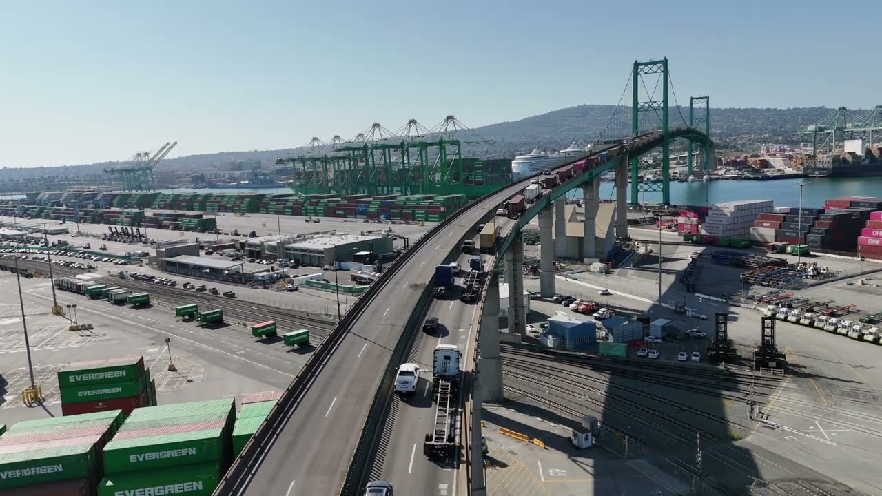 Trucks in Long Lines going to WBCT port.