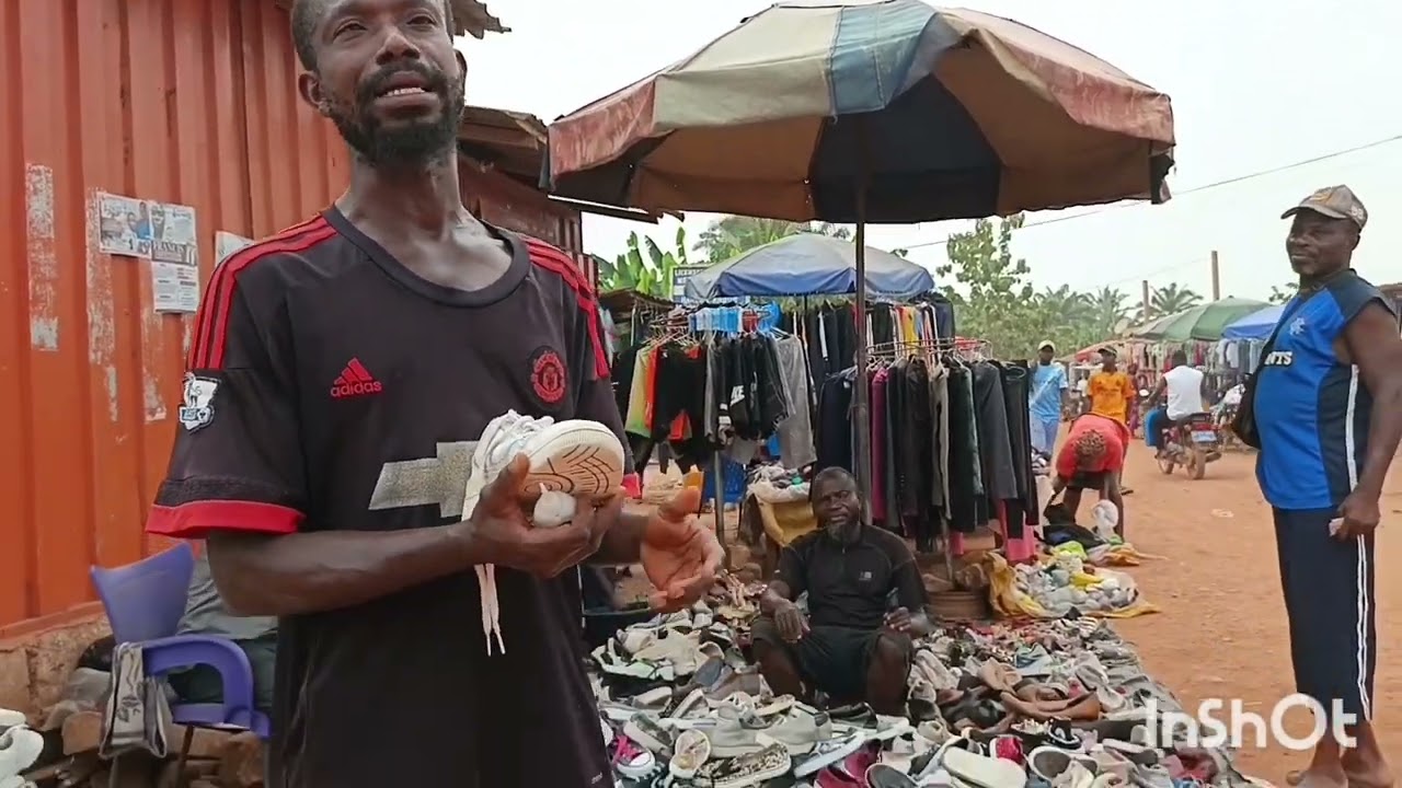Traders have appealed to government to fast-track the completion of the Mpohor Market. 