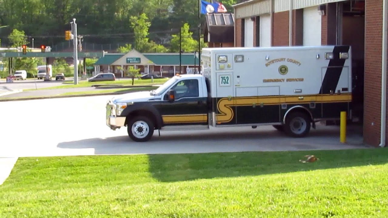 BCES Medic 752 Responding 5/11/15