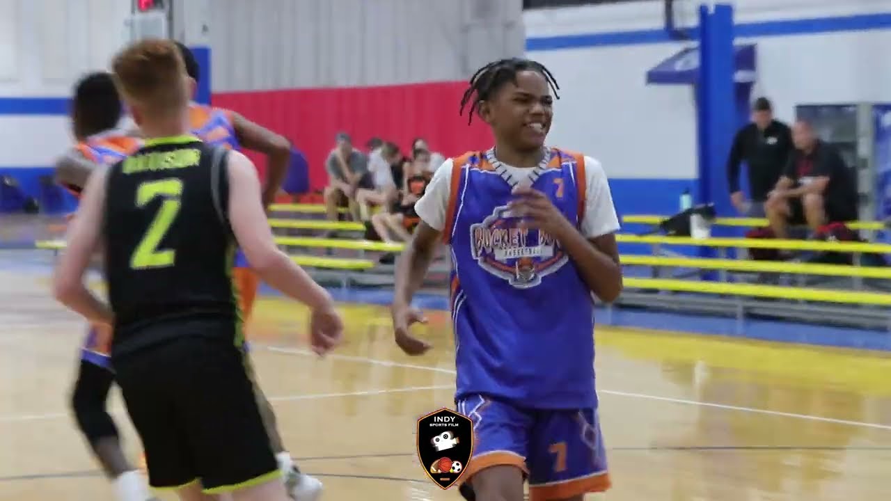 Indiana Bucket Boyz take Down New Pal Heat. AAU teammates Q.voltz & W.Davison go at it.