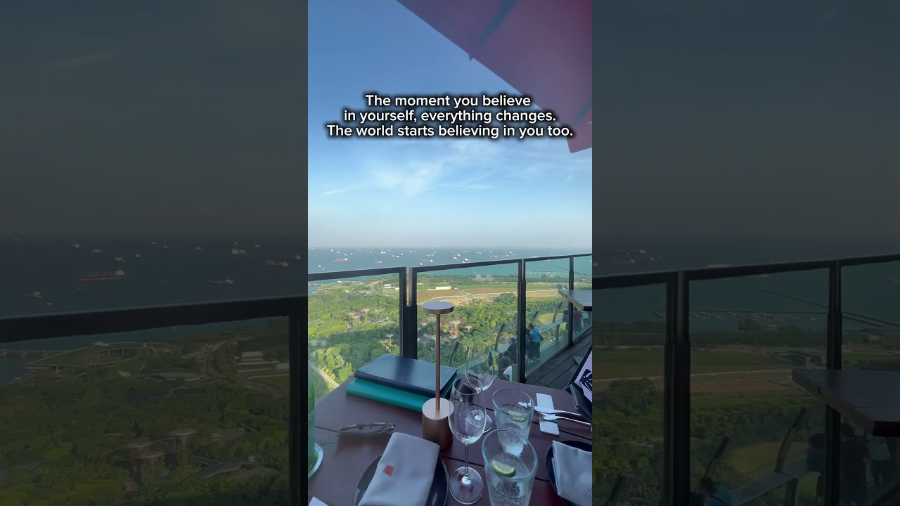 Rooftop Dining at Ce La Vie, Marina Bay Sands, Singapore 🇸🇬 #travel #singapore #marinabaysands