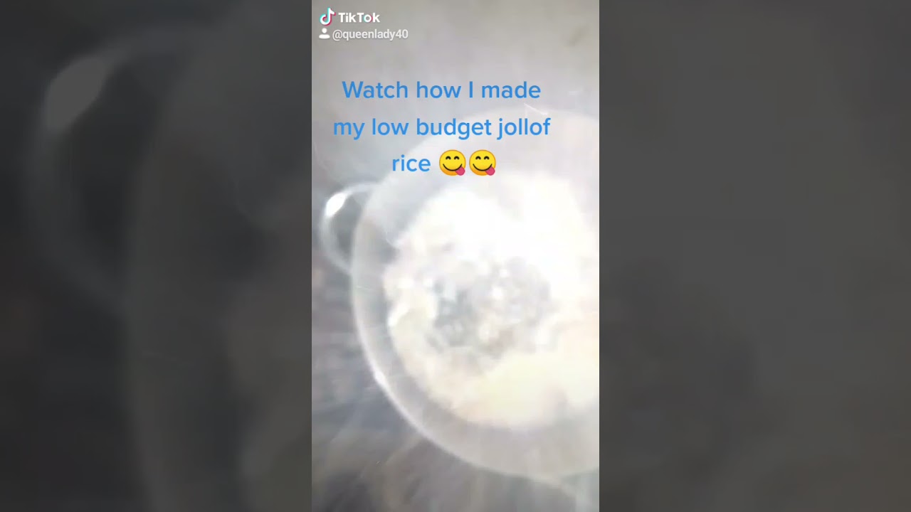 Watch how I made my low budget jollof rice 😋