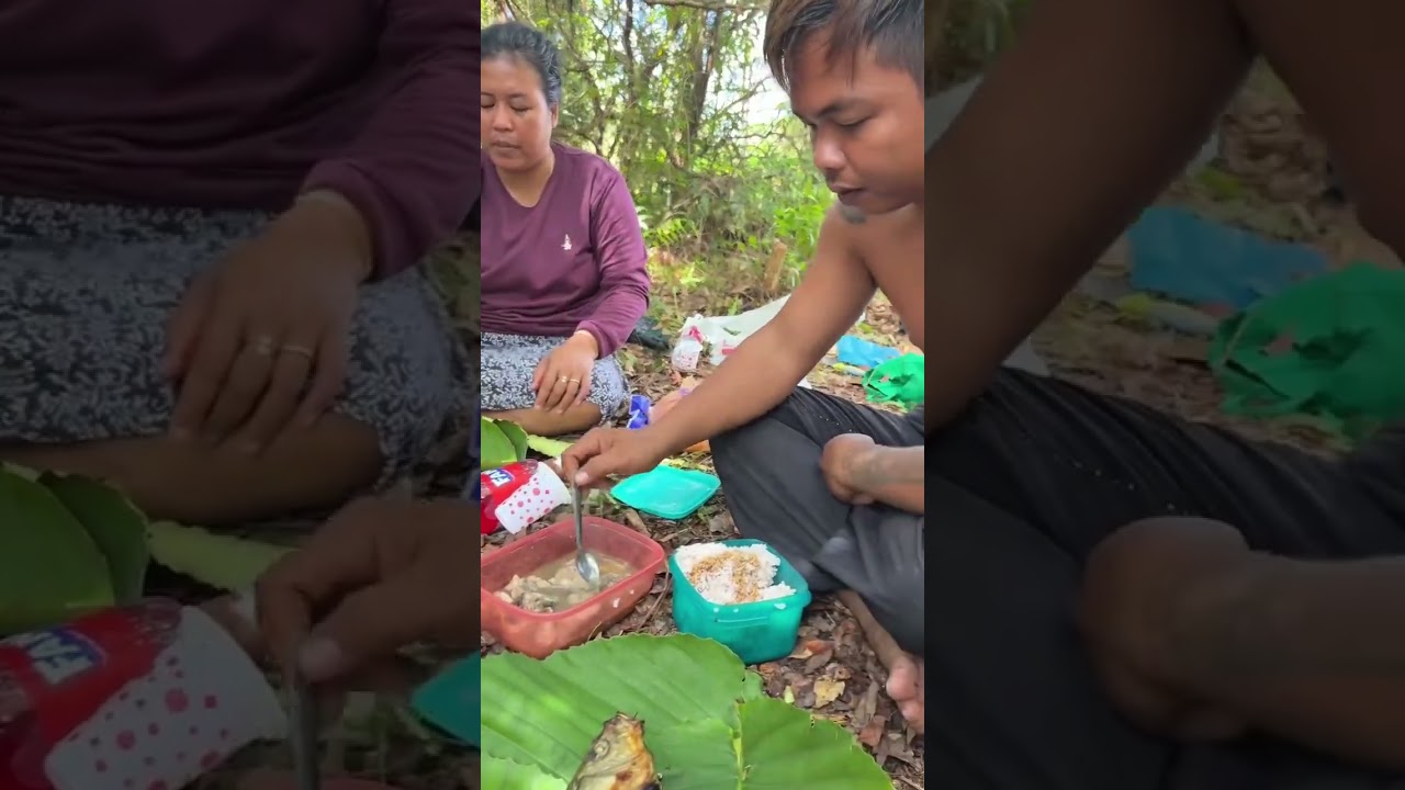 Yang penting perut kenyang #cara makan #perut kenyang enak #makanan lezat #perut kenyang hemat