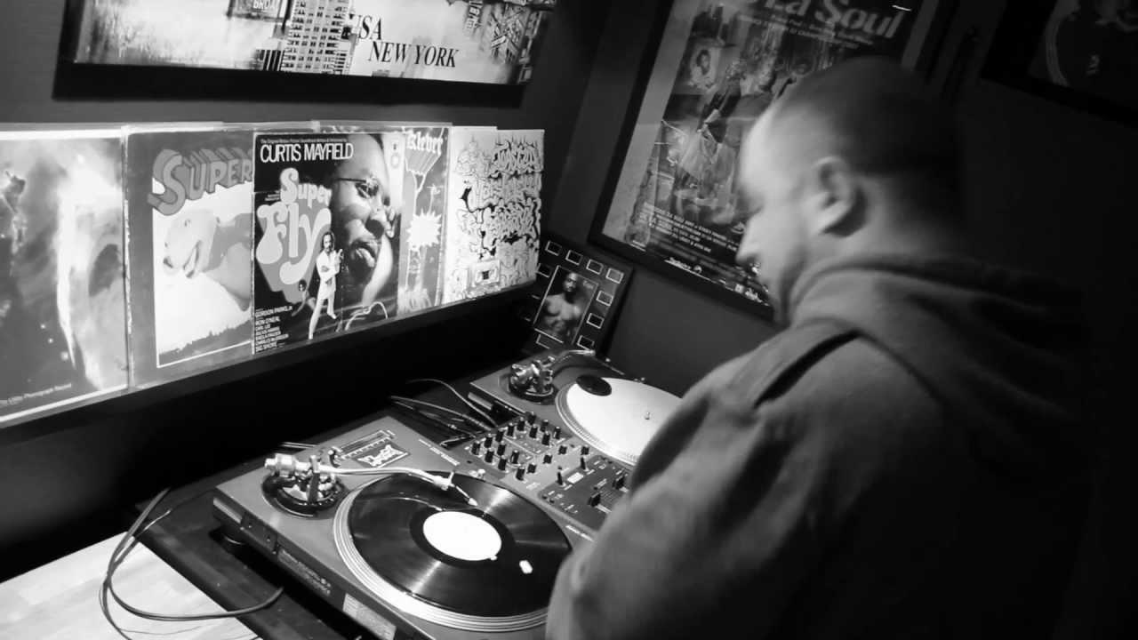 (Video) 1982 ft. Reks - 