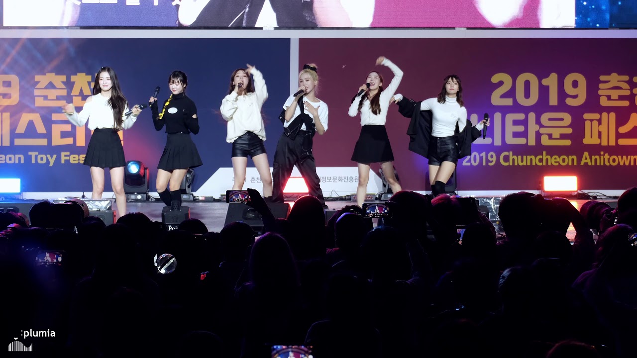 191003 오마이걸 : Ma Friend ( 신비아파트 ost ) 직캠 @ 춘천 애니메이션 페스티벌 개막식