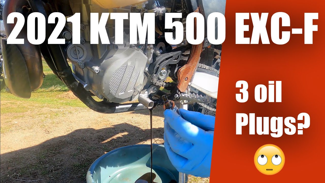 2021 KTM 500 EXC-F Oil and Filter Change | Three drain plugs 🙄 | Filter Chamber Prefill Technique