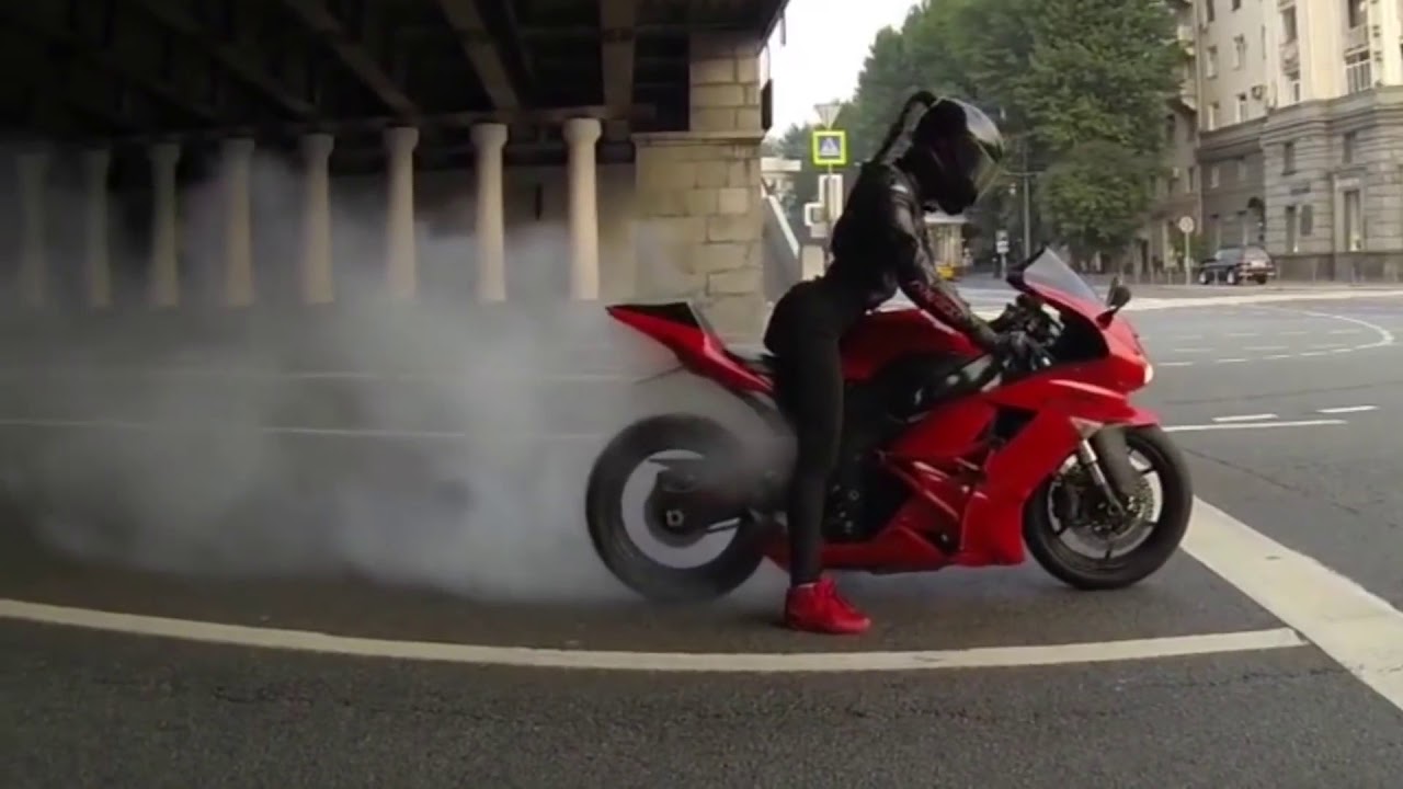 Biker Babe Tanechka Ozolina + Kawasaki Ninja ZX 6R Motorcycle
