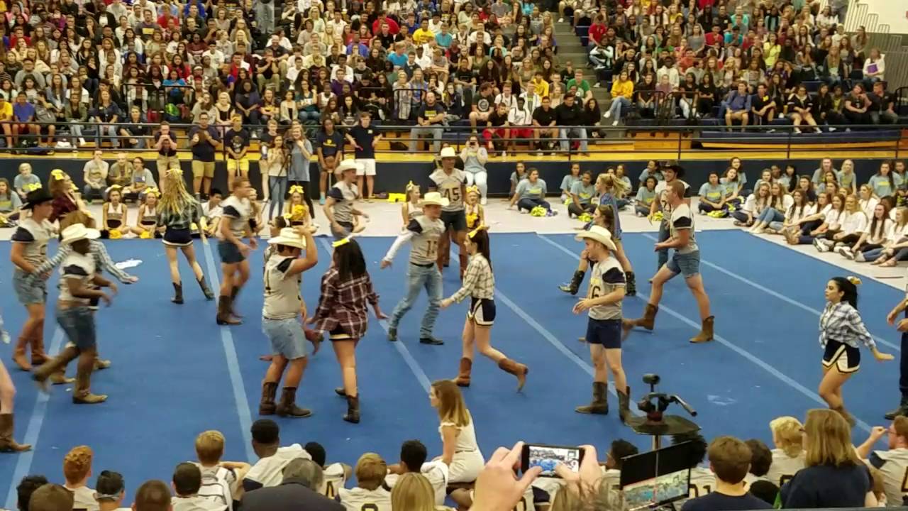 MHS Varsity Cheer and Football Dance