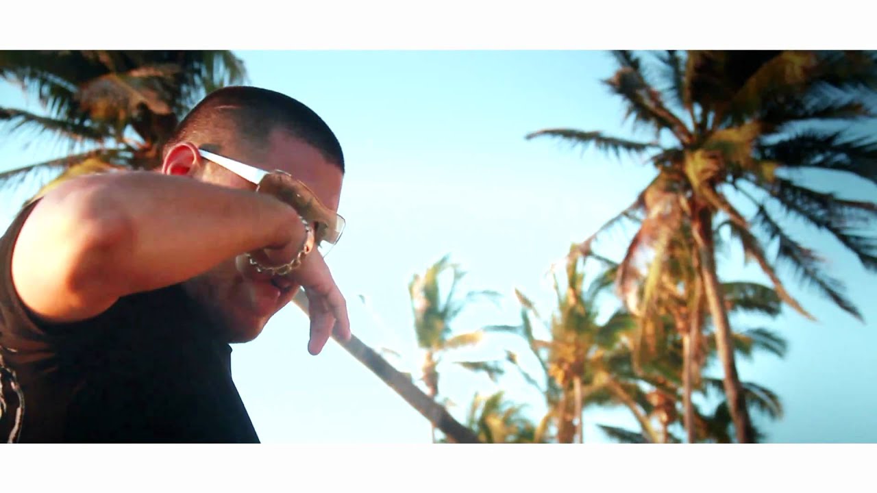 El Komander - Fiesta en la Playa 