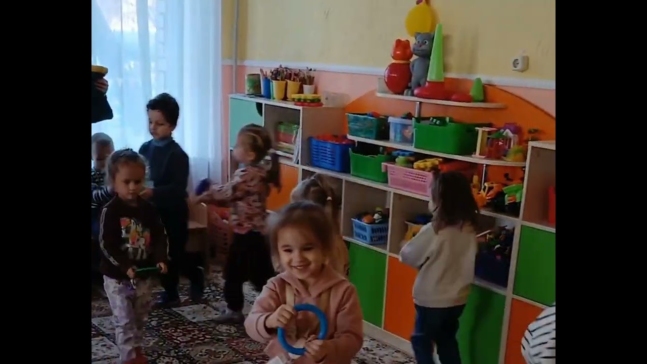 КЗДО ЗЗ9.  Тиждень безпеки.  ,,Безпека на дорозі,,. Група  ,,Сонечко,,. Вихователь Хлистова Л.О.