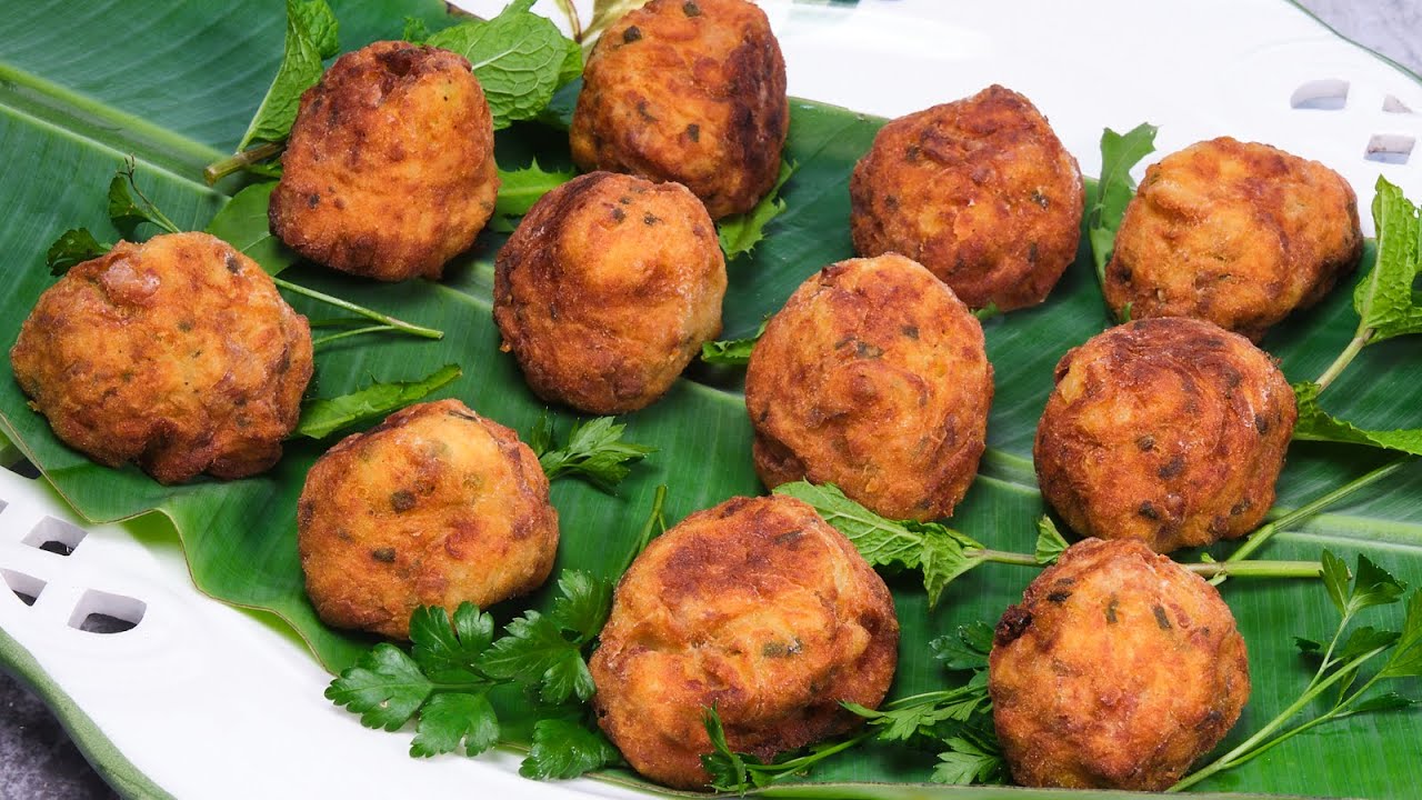 BOULETTES DE VIANDE    POMMES DE TERRE