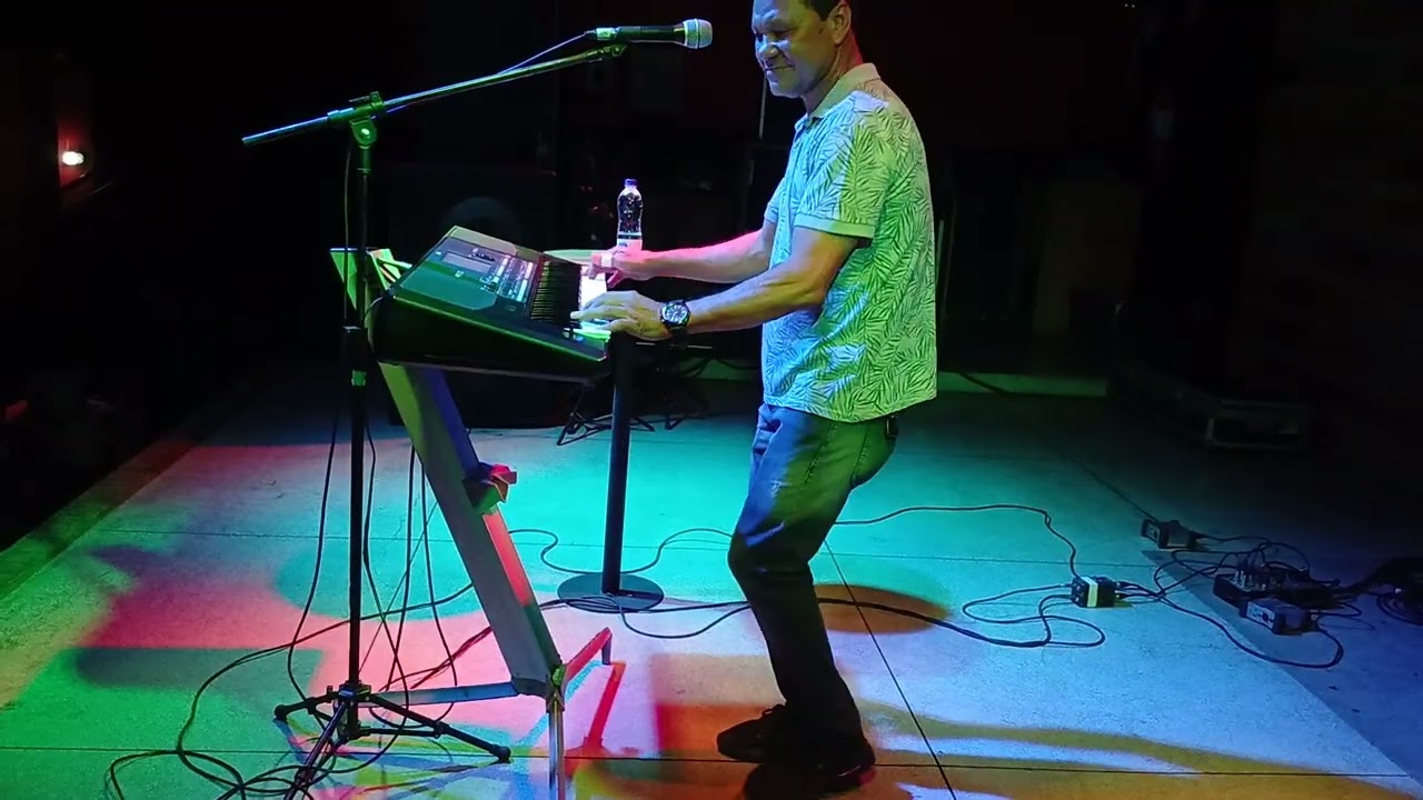 SHOW AMIGOS  🎹🎵❤️ PIAU DO FORRÓ,  NERES MUSIC HALL, SÃO PAULO, PONTE RASA #PiauDoForro #piau #music 