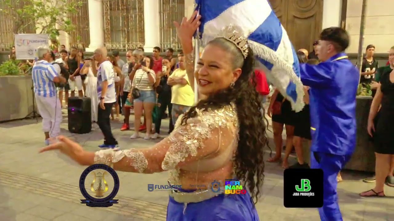 Escola de samba Galeria do Ritmo no Recife antigo ensaio de Carnaval