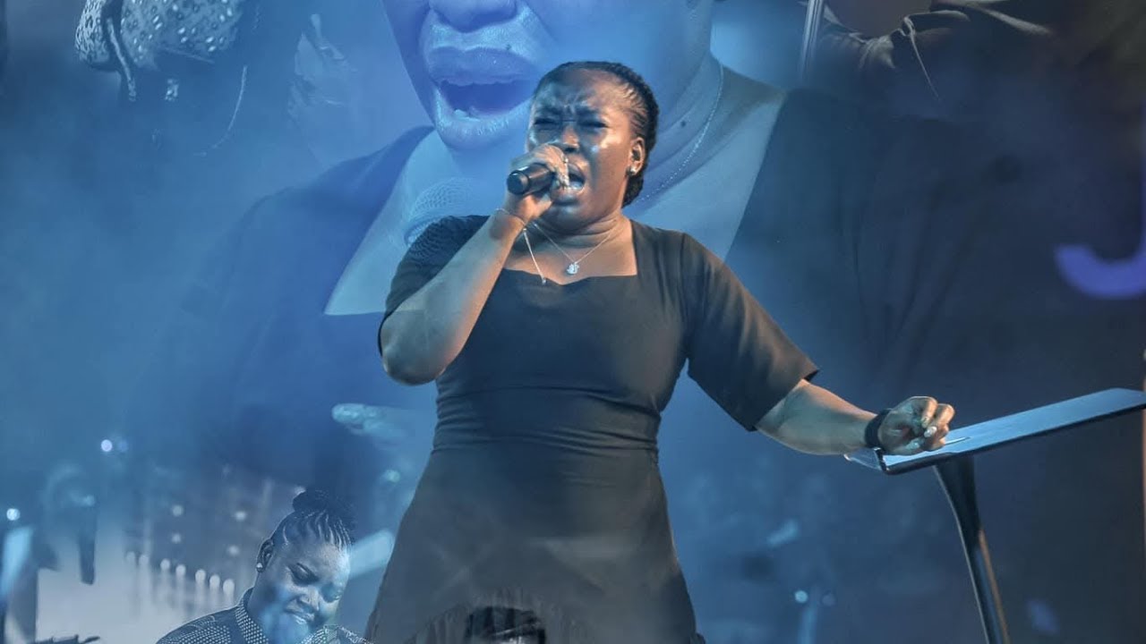 An Atmosphere of Glory 🔥| Min Abbey Ojomu Soaking Worship That Breaks Hearts Open