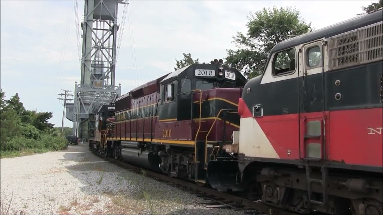 New Haven F-Unit pulls freight train - Buzzards Bay, MA