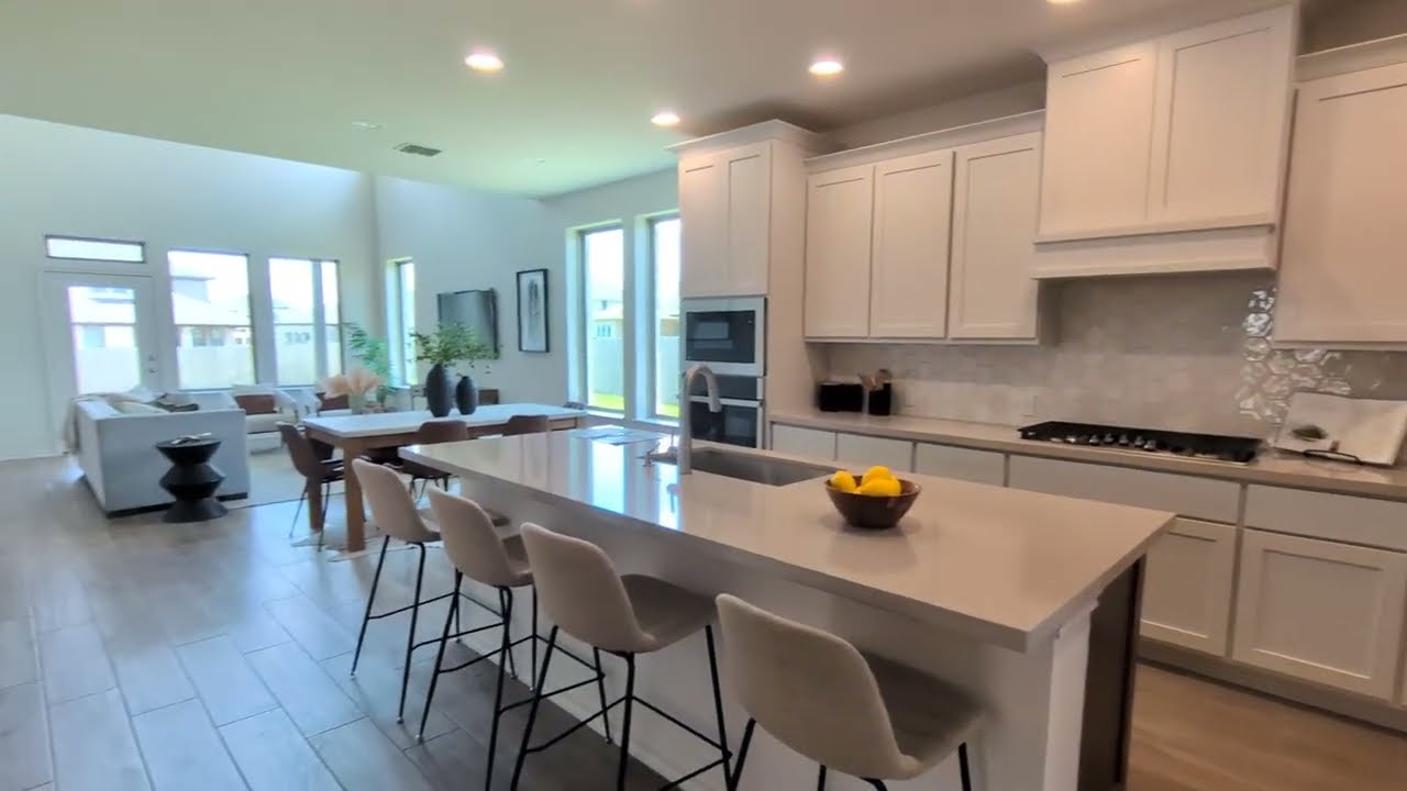 2 story home, 2330 sqft, 3bd/2.5ba, office #perryhomes #santaritaranch #newconstructionhomes 
