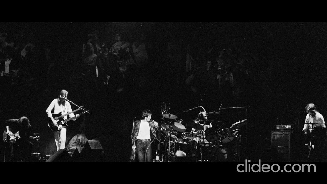 GENESIS - The Lamia / Silent sorrow in empty boats (Live at Shrine Auditorium, CA U.S. - 01/24/1975)