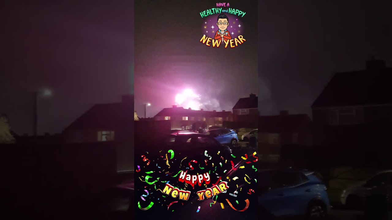 Happy New Year #2024 #Fireworks 🎆 in Harlow Town #uk
