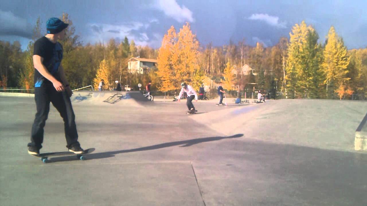 Nollie frontside bigspin on a skateboard with speed! :)