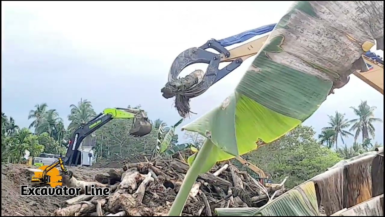 shredding excavator