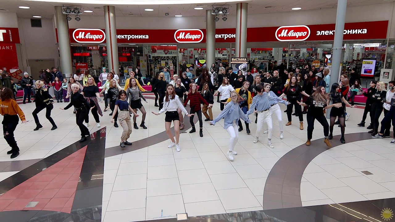 Random dance 1 - Kpop in public - StaRing Ent. 01.03.20