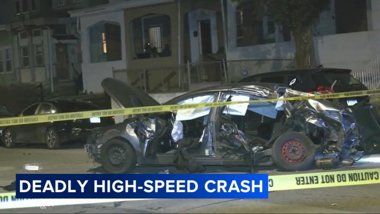 Multi-vehicle crash in Philadelphia leaves 2 people dead; 3 others injured