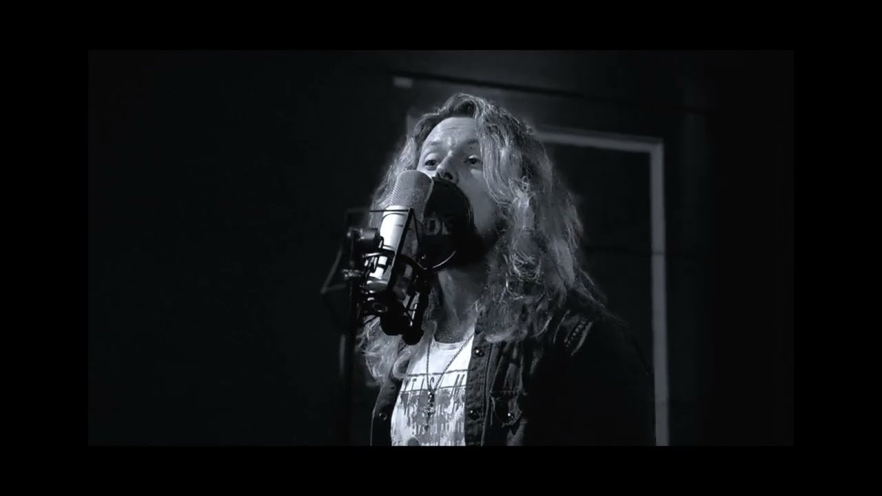 NIKO VUORELA - OLETTAMUKSIA (JONNE AARON COVER)