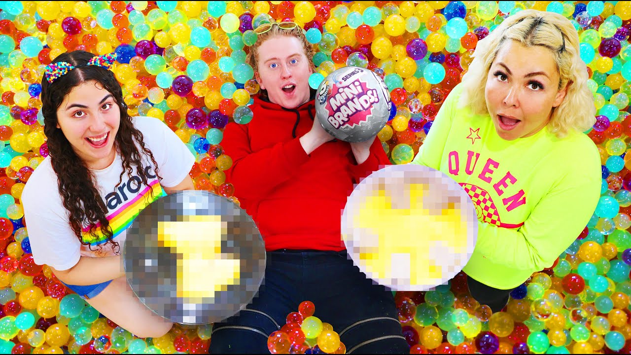 COOKING WITH MINI BRANDS only using the ORBEEZ PIT challenge!