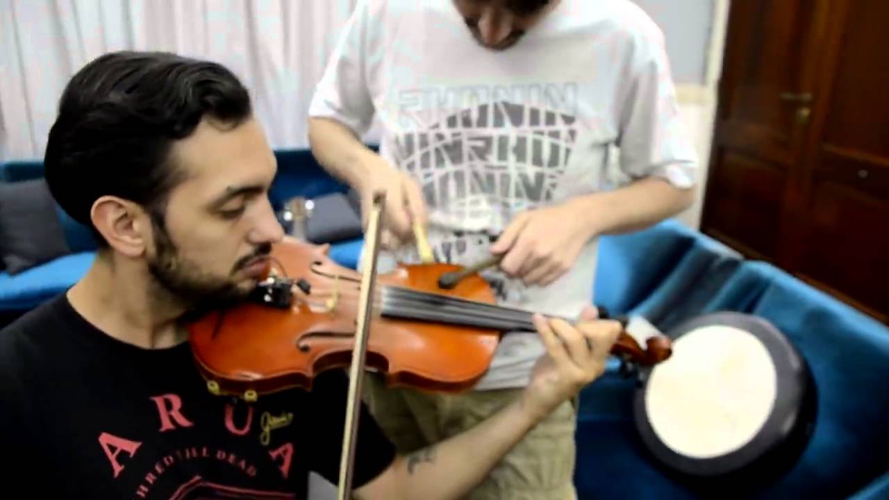 Super Ultra Improvisaci&oacute;n Turbo / Impromptu Bizarro Bodhranviol&iacute;n