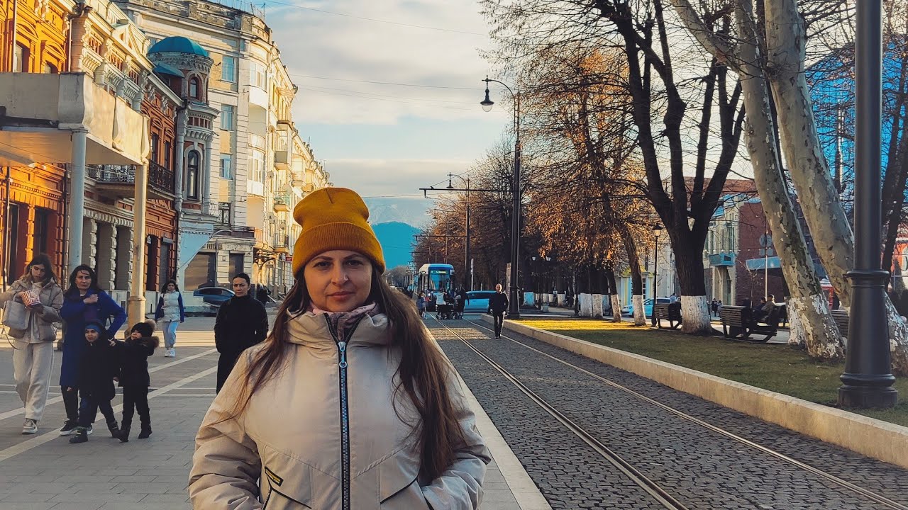Владикавказ, пешеходный проспект Мира.