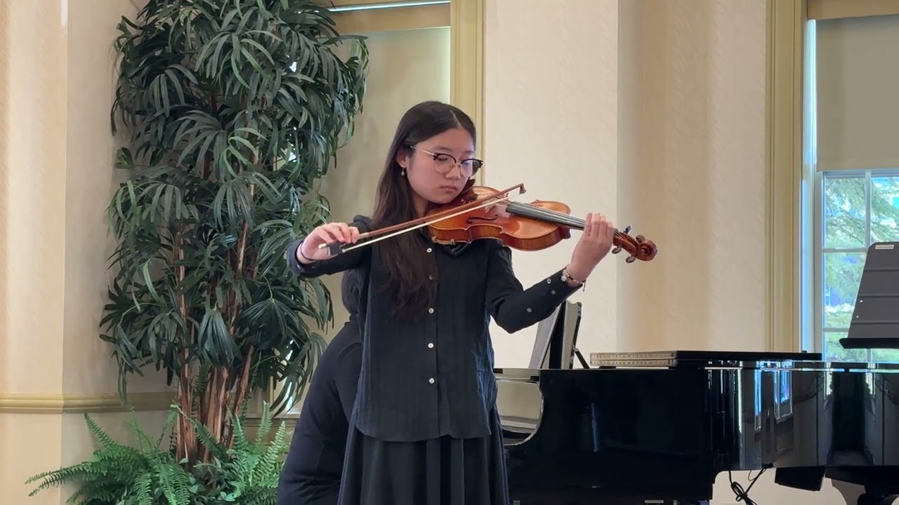 Angie Shieh plays Bruch Violin Concerto No.1 in E Minor, 1st Mov. 