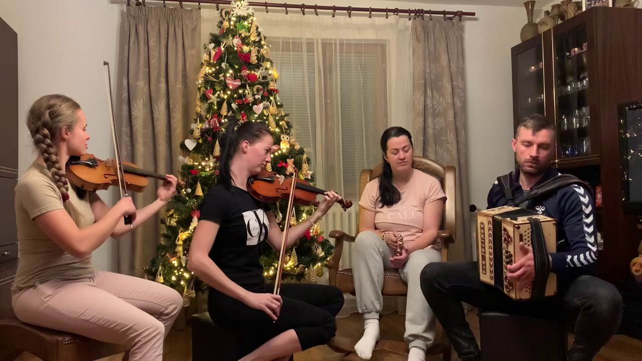 Keď tá jasná hviezda - LIVE - Ivka a Janko Janíčkovci & sestry Bacmaňákové
