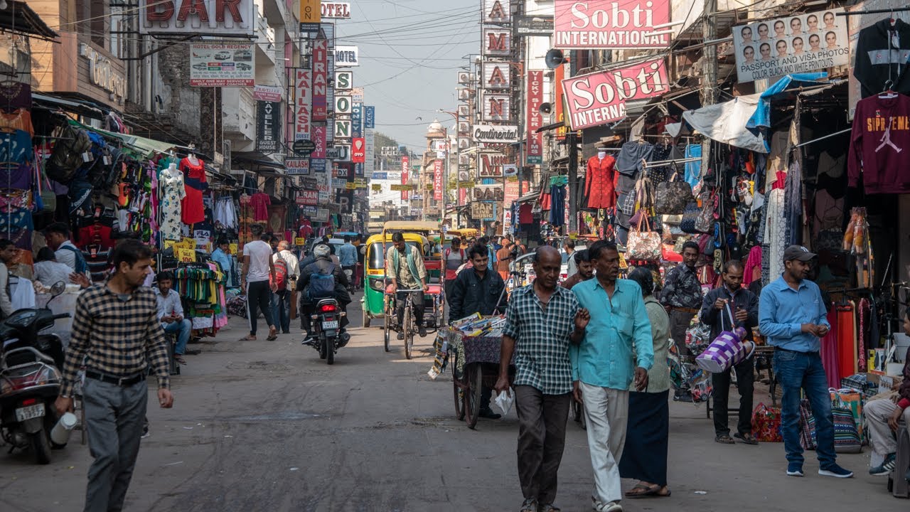 Walking in Paharganj New Delhi (Morning walk) - India [4K]