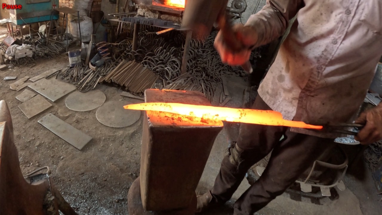Forging a Traditional Sheep Shearing Scissors | Blacksmithing from Scratch