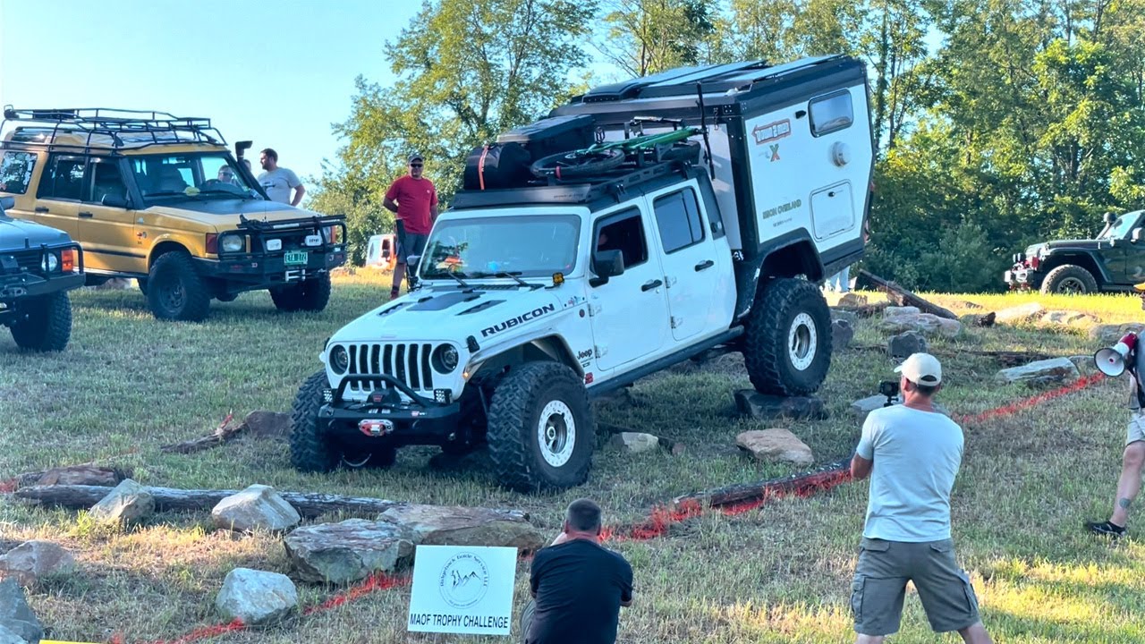 Driving the HARDEST Offroad Course at an Overland Event in my Jeep Camper