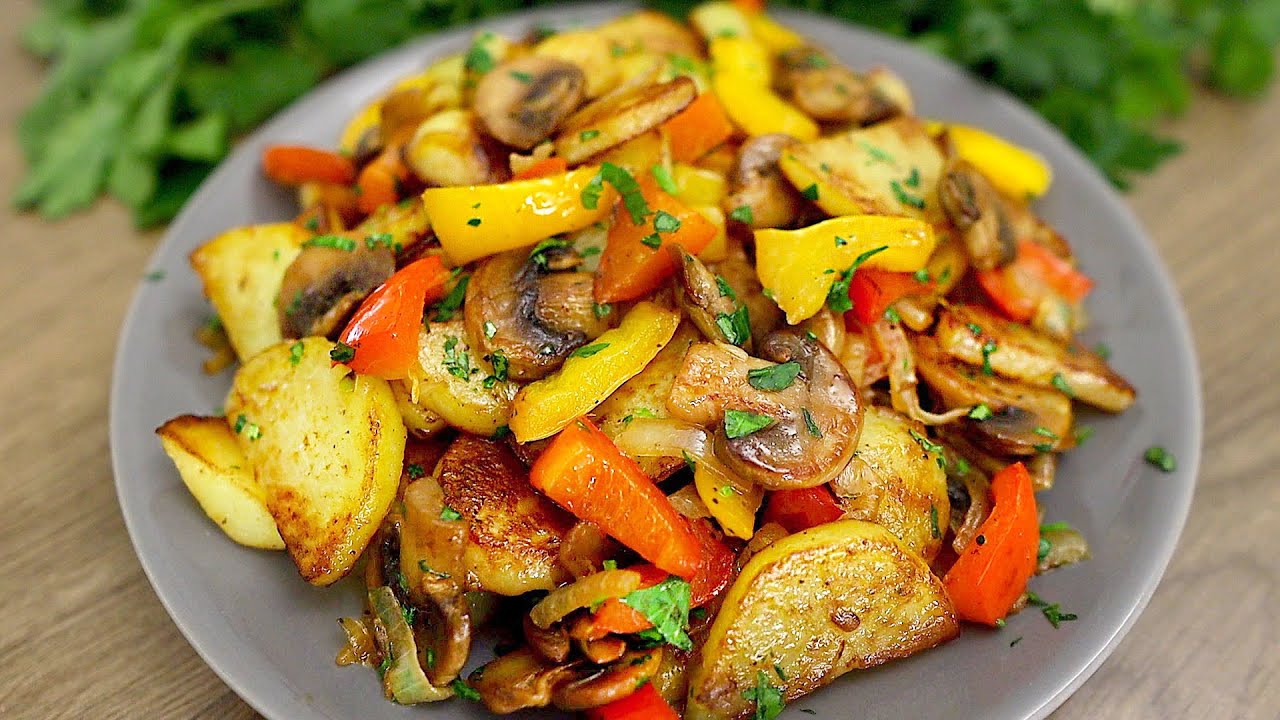 Rezept f&uuml;r leckere Bratkartoffeln mit Champignons und Paprika in einer Pfanne!