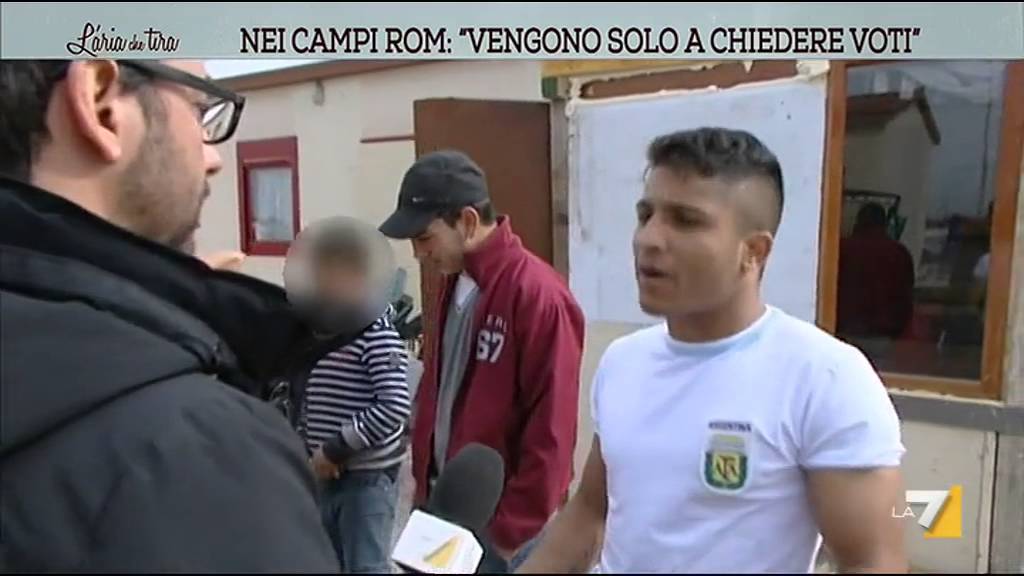 Nei campi rom: 