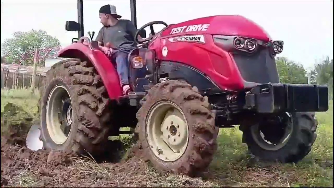 Yanmar YM trabalhando com arado de 3 bacias...será que vai