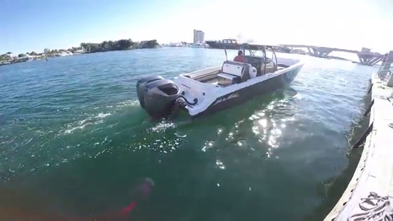 2015 Nor-Tech 390 Center Console / Seven Marine Power