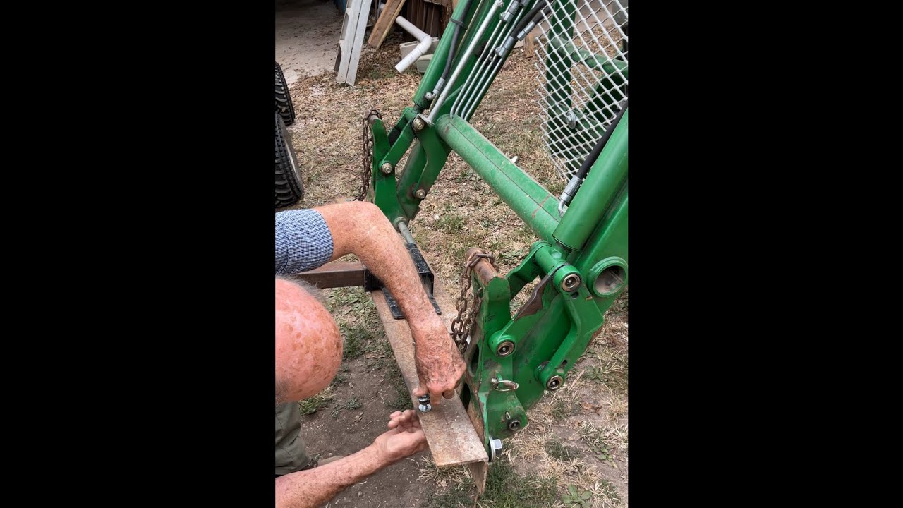 Передний адаптер для приемника в поле зрения John Deer