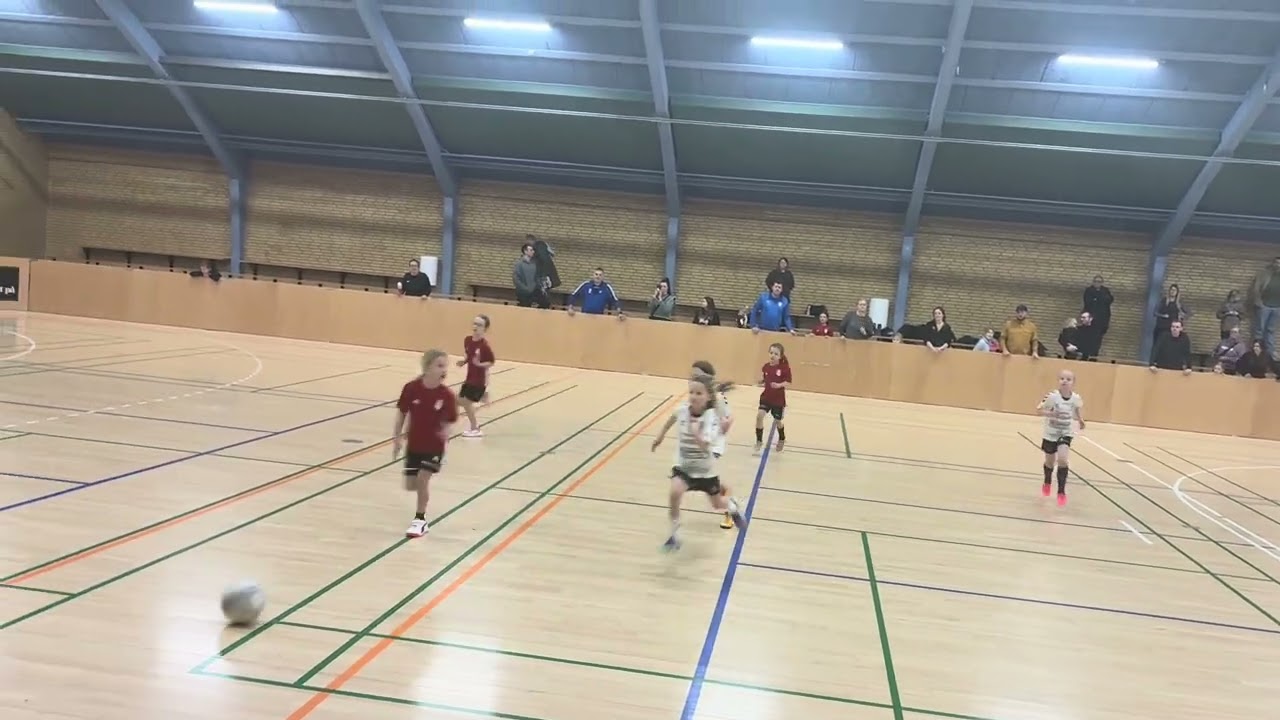 FINALE | U8 piger B/C (Bording Hallen 13.50): GfG Voel - Mejrup GU 1