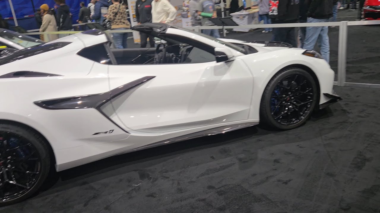 C8 CORVETTE ZR1