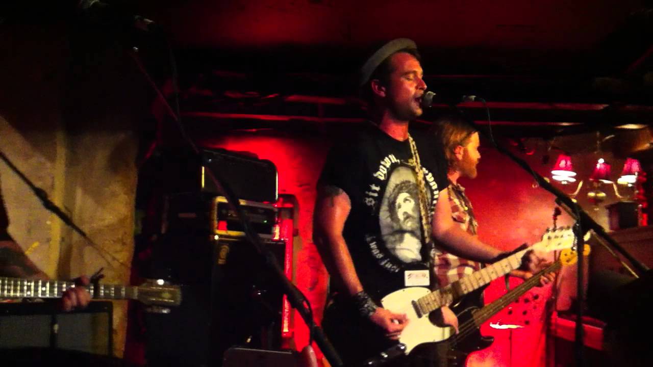 Dunvegan's Drums - The Stanfields (LIVE)